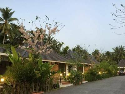 Ruean Thai Nai Bang by Pansak Resort - 37