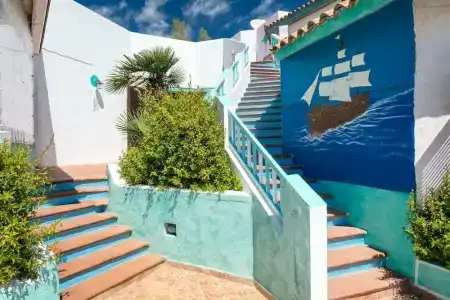 Stefania Boutique by the Beach - 11