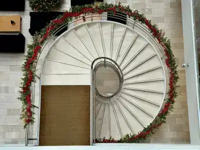 Holiday Inn, an IHG - 24