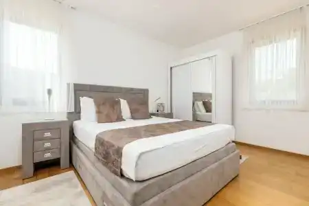 Apart Katunjanin - 4