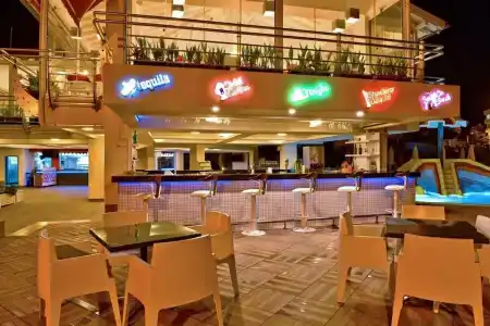 Green Garden Suites - 28