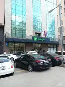 Holiday Inn Express - 33