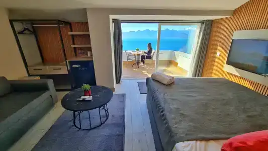 Letstay Panorama Suites - 37