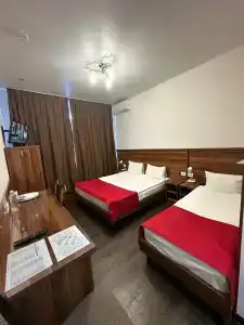 Red Fox na Vzlotnoy 2e - 4