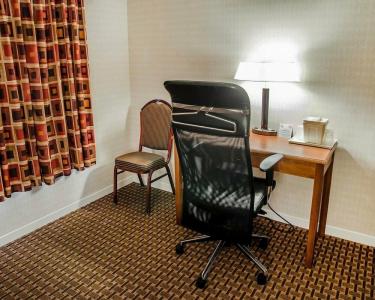 Hampton Inn & Suites by Hilton Toronto - Markham, Ontario - 40