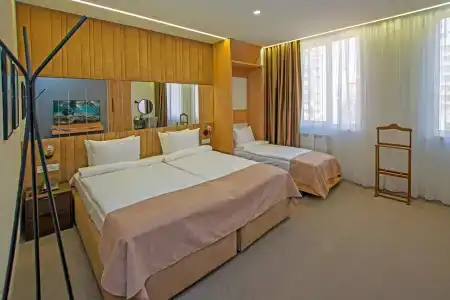 Cartez by Horizons, - 26