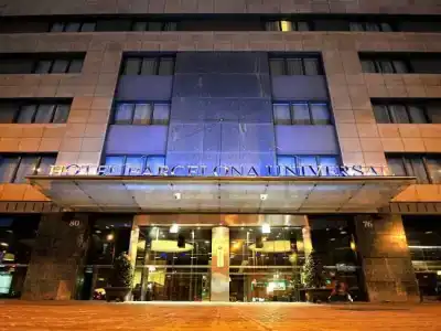 Barcelona Universal - 2