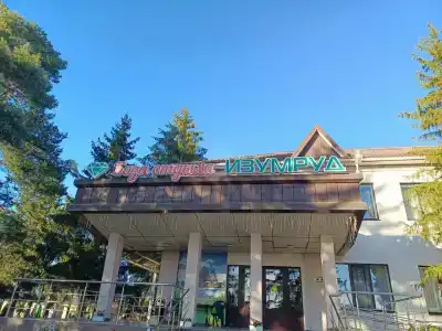 Izumrud Guest house - 5