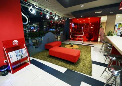 1O1 URBAN Jakarta Kelapa Gading - 2