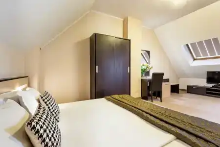 City Avenue by HMG - 50