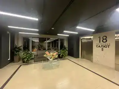 Vash Salut Apart - 24