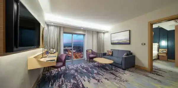 DoubleTree by Hilton - 46