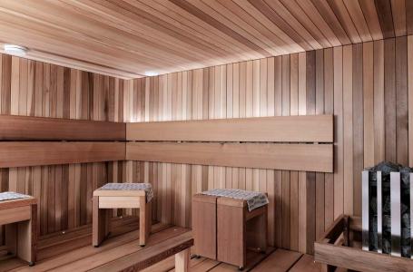 Radisson Blu Royal, - 33