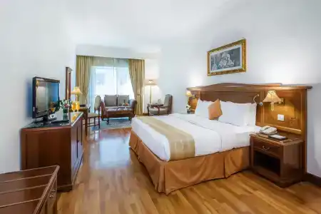Grand Excelsior - Bur Dubai - 97