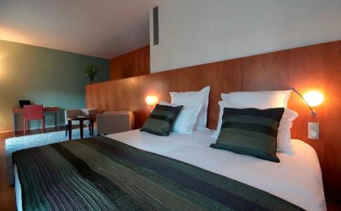 Condes de Barcelona - 81