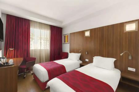 Ramada Encore By Wyndham Tangier - 93