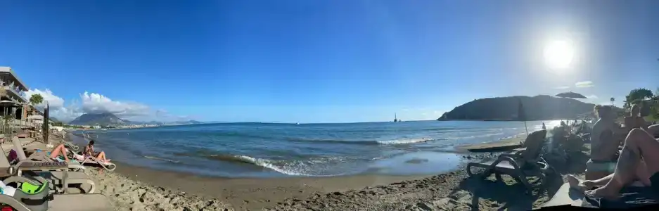 Sun by En VIE Beach - 3