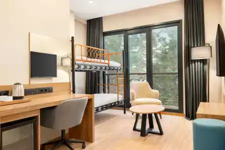 The Hera Platinum - 46