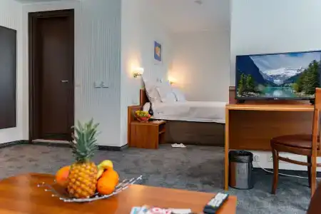 Panorama - Free EV Charging Station - 78