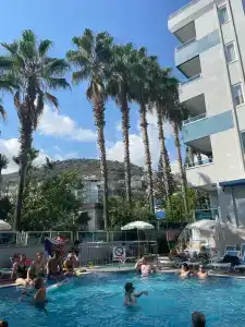 Kleopatra Ramira - All Inclusive - 3