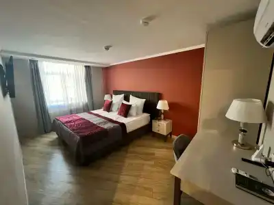 Гоголь Хауз - 19