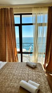 Guest House By the Sea - 42