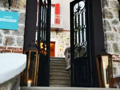 Unique-Boutique Class - Adults Only - 38