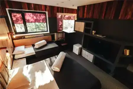 Greenwich City & Spa - 11