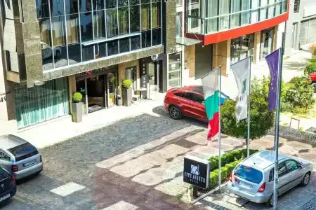 City Avenue by HMG - 54