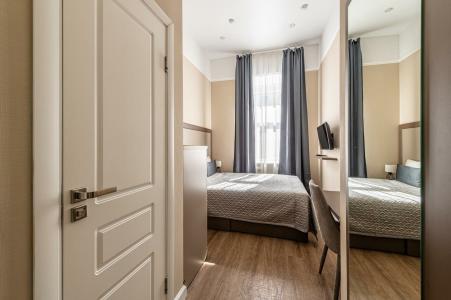 Lotman Boutique - 80