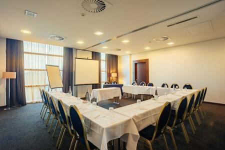 Axis Porto Business & Spa - 46