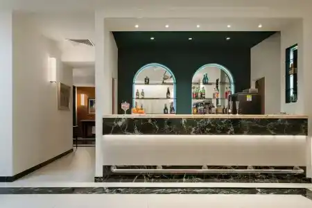 Best Western Plus Plaza Napoli - 11