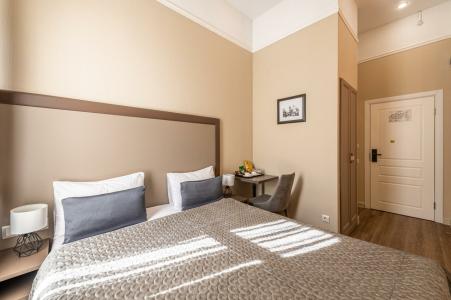 Lotman Boutique - 90