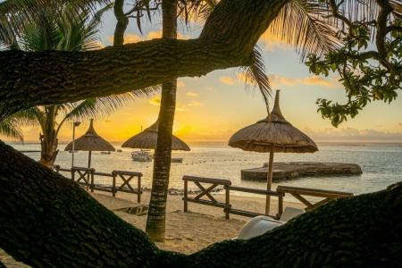 Le Peninsula Bay Beach Resort & Spa - 12