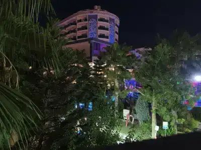 Dream World Hill - 14