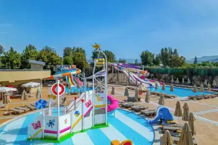 Royal Garden Beach - 29