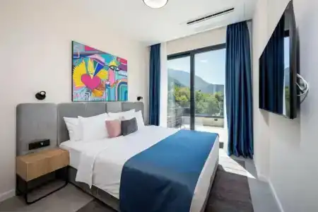 Royal Blue Resort & Residences - 25