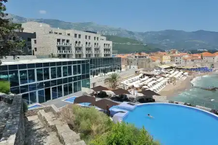Avala Resort & Villas - 23