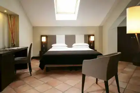 TH Roma - Carpegna Palace - 16