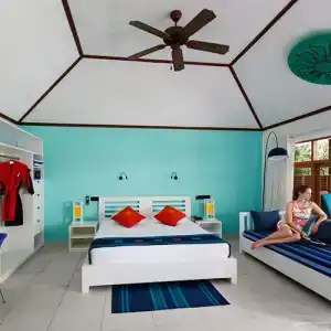 Meeru Island Resort & Spa - 3