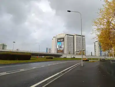 Vash Salut Apart - 20