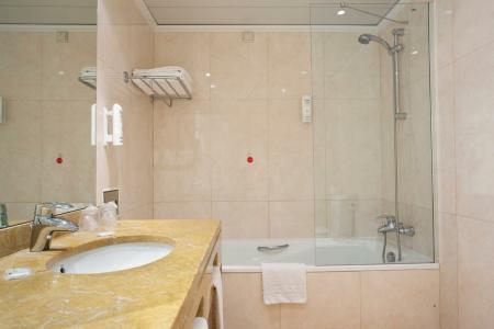 Holiday Inn Lisbon by IHG - 20