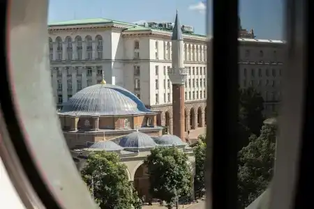 Maria Luisa by Introverts - 16