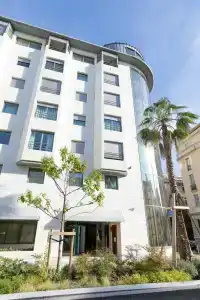 Goldstar Apartments & Suites - 28