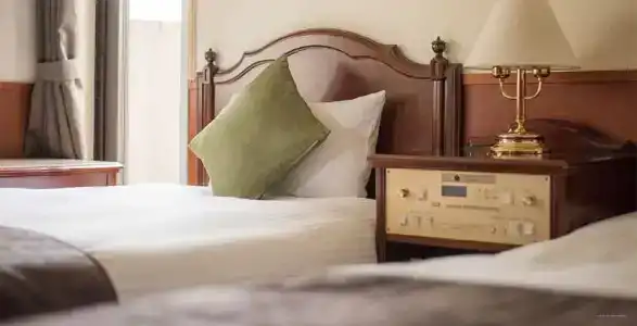 Premier -Cabin- - 44