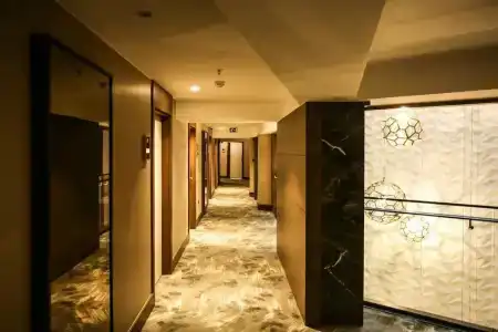 Ramada by Wyndham - 23