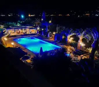 Apollo Resort Art - 2