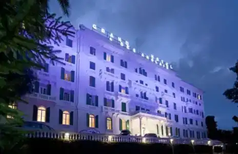 Grand & des Anglais Spa - 7
