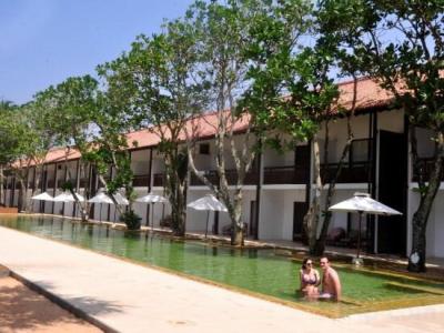 Pandanus Beach Resort & Spa - 26