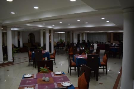 Samrat, New Delhi - 27